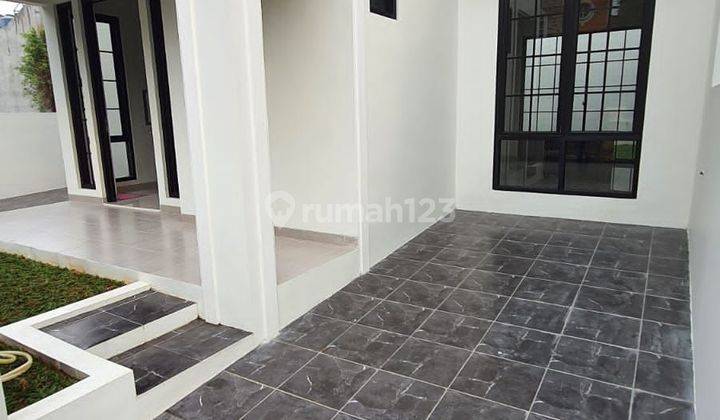 Rumah Dijual di Anggrek Loka Bsd City (evi.efbsd) 1