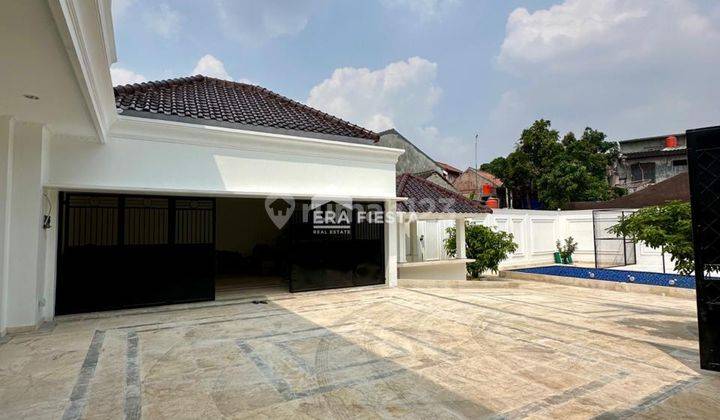 Rumah Mewah dengan fasilitas lengkap di Ciganjur Jakarta Selatan 2