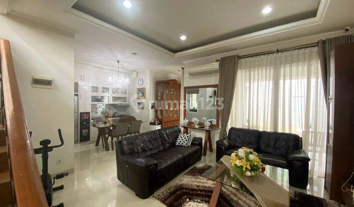 Dijual Rumah di Greenwich Cluster Whitsand 1