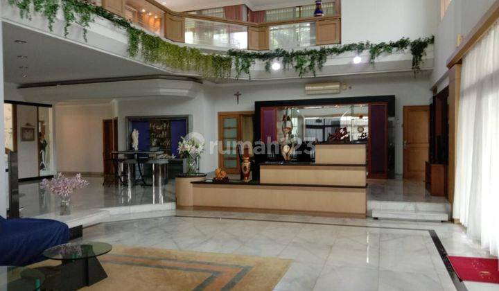 Rumah Classic Dijual di Taman Kebun Jeruk Jakarta Barat (mni) 2