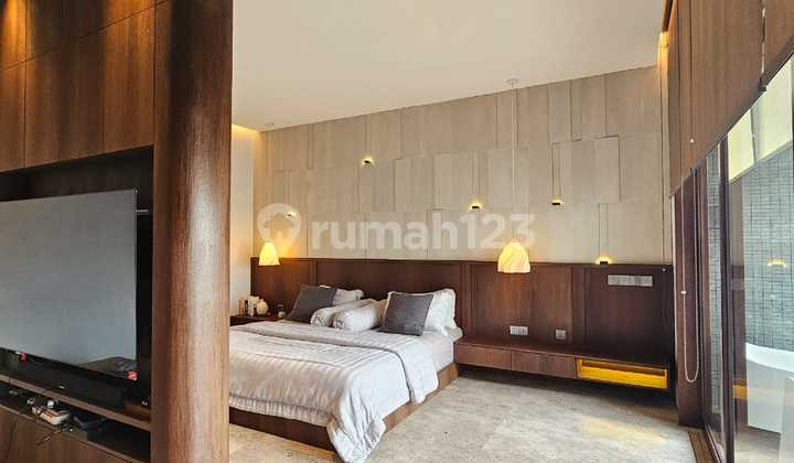 For Quick Sale: 3-Storey Luxury House in Aristoteles, Gading Serpong (wt) 2