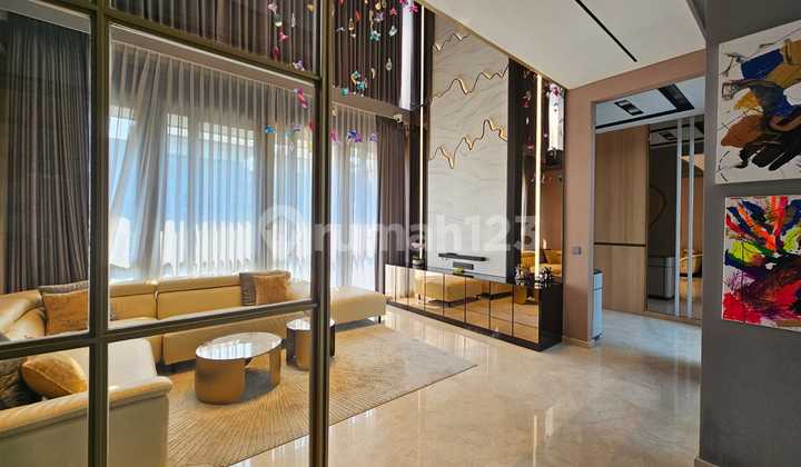 Sell Fast!! Price Drop!! Luxury House in Navapark BSD (Wt)