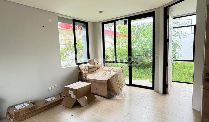 Jual Cepat Rumah Ada Backyard Di Cendana Lippo Karawaci 2