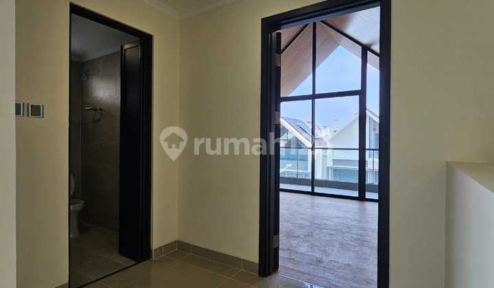 Dijual Cepat Rumah Siap Huni di Cluster Strozzi Gading Serpong (Wt) 2