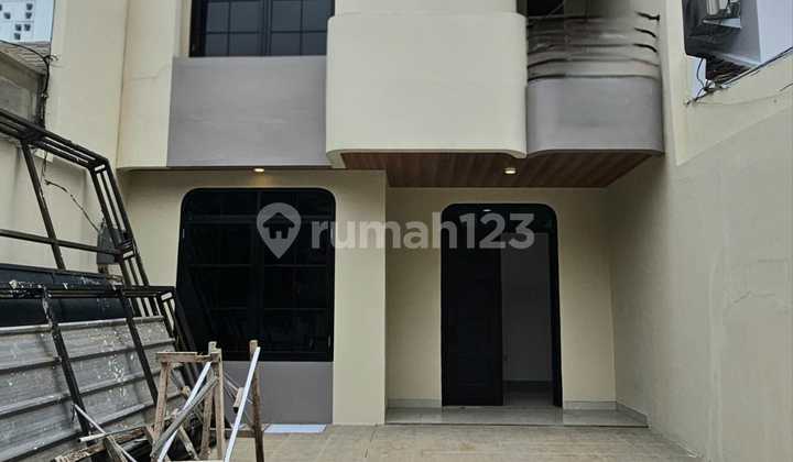 Rumah Brand New, Lingkungan Asri, Siap Huni, di Sektor 1 D Gading Serpong Rumah Brand New, Lingkungan Asri, Siap Huni, di Sektor 1 D Gading Serpong