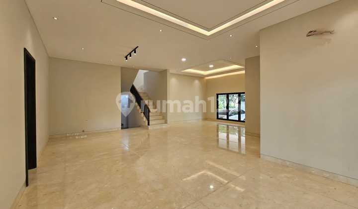 New House, Independent Building in BSD Eminent (wt) 2
