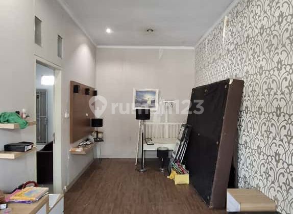 Dijual Rumah Bagus, Lingkungan Asri, Di Bazooka Raya Joglo -Jakbar Dijual Rumah Bagus, Lingkungan Asri, Di Bazooka Raya Joglo -Jakbar