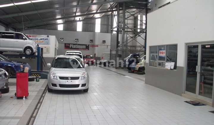 Ex Showroom Mobil Gunung Sahari Jakarta Pusat (Hny.efbsd)