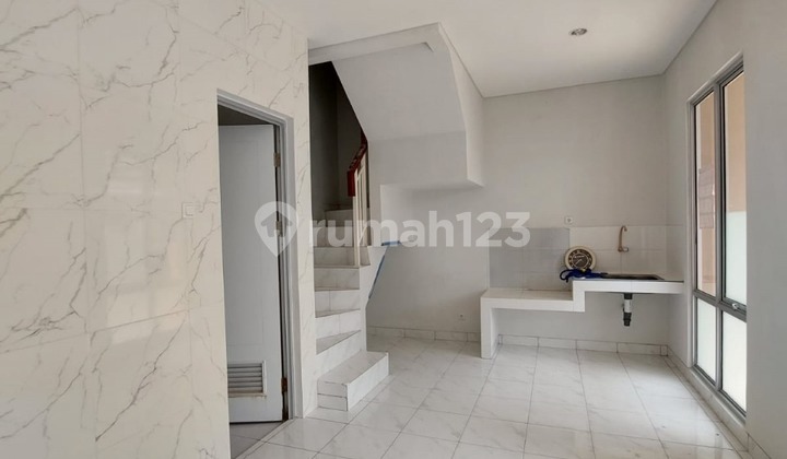 For Sale: Beautiful House, Serene Environment, Ready to Occupancy, in Milano Cluster Alam Sutera 2