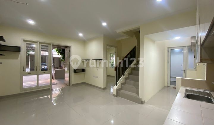 Dijual Rumah Siap Huni, di Cluster Thomson Gading Serpong Dijual Rumah Siap Huni, di Cluster Thomson Gading Serpong