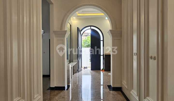 Rumah Baru Bangunan Mandiri di Sektor 1 Gading Serpong 2