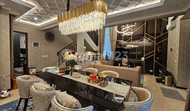 Turun Harga, Rumah Full Furnish, di Zora BSD (Wt)