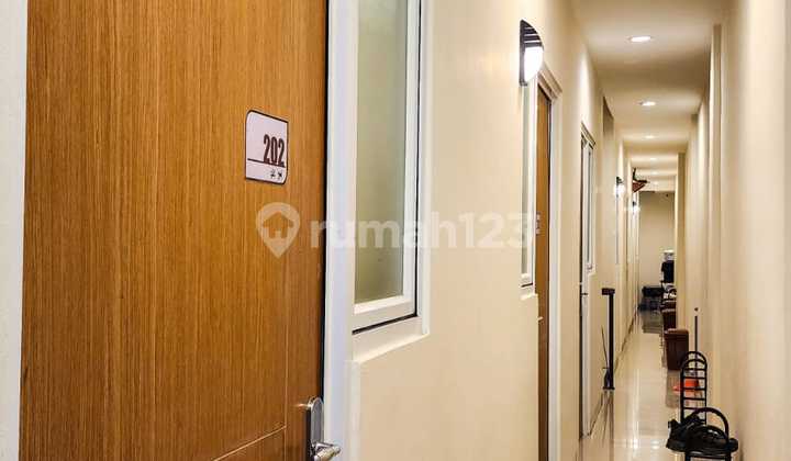 DIJUAL RUMAH KOST (ada 3 unit) PASSIVE INCOME, KAMAR FULL TERISI DI GROGOL JAKBAR