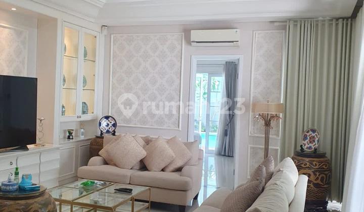 Dijual Rumah Mewah, Private Pool di De Maja De Park Bsd