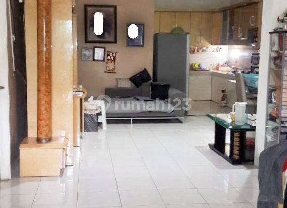 Dijual Rumah Di Cluster Aralia, Harapan Indah, Bekasi 2