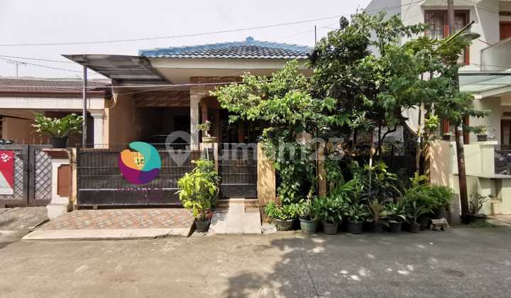 Dijual Rumah Siap Huni Depan Taman di Perumahan Taman Galaxy, Pekayon Jaya Dijual Rumah Siap Huni Depan Taman di Perumahan Taman Galaxy, Pekayon Jaya