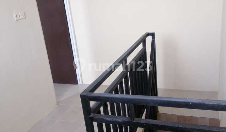 Dijual Rumah di Sektor V Pondok Ungu Permai 2