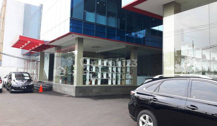 Di jual gedung perkatoran  2