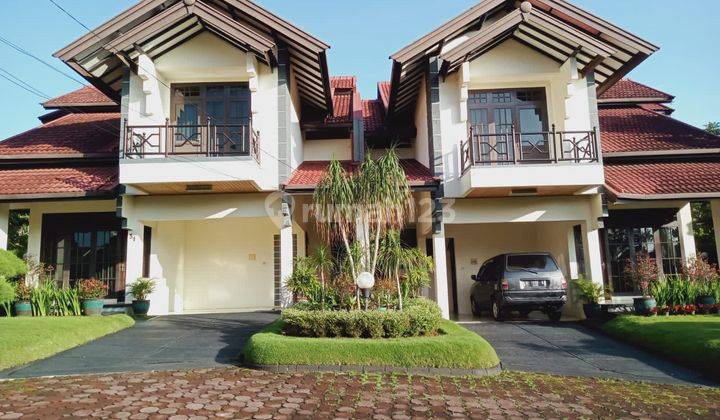 Villa di cipanas di jual 1