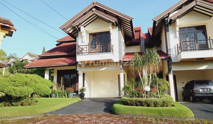 Villa di cipanas di jual 2