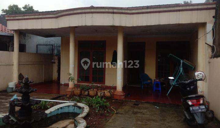 Rumah tua di jual 1