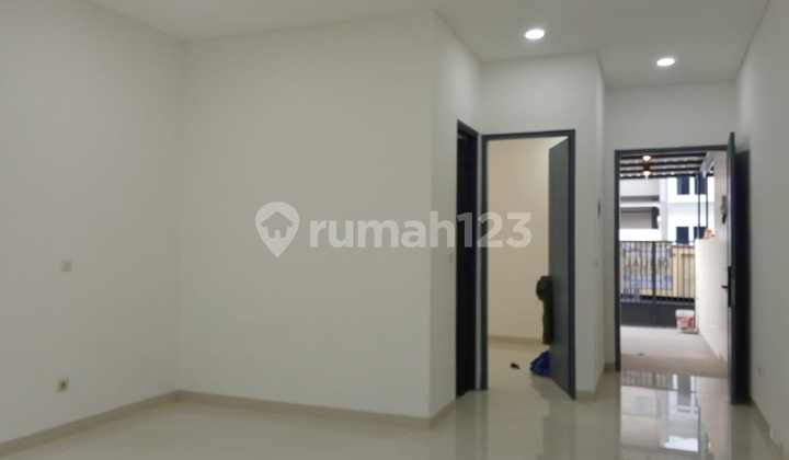 Rumah Di Metland Di Jual, Yhan 1