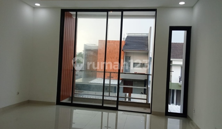 Rumah Di Metland Di Jual, Yhan 2