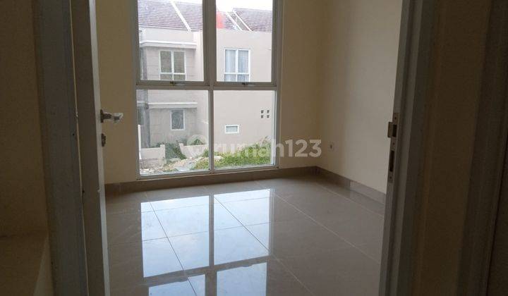 Sewa  Rumah Baru di Rumah Palm Blossom, Taman Surya 7