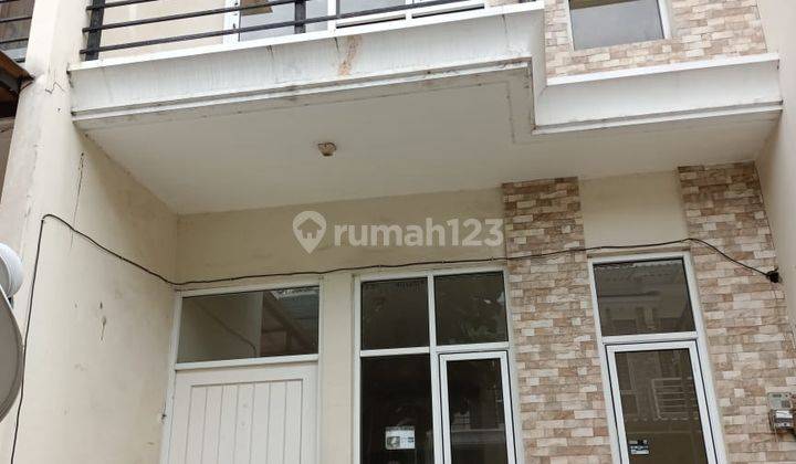 Dijual  Rumah Bagus SHM - Sertifikat Hak Milik di Royal palm, Taman Surya 1