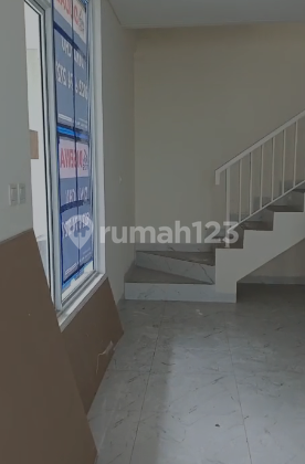 For Rent: 2-Story House in Regalia Lavon 1 Cluster, Cikupa 2