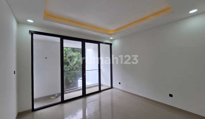 For Sale Citra Garden 5 House, Nice 3 Floors, Size 6x16, Kalideres, West Jakarta 2