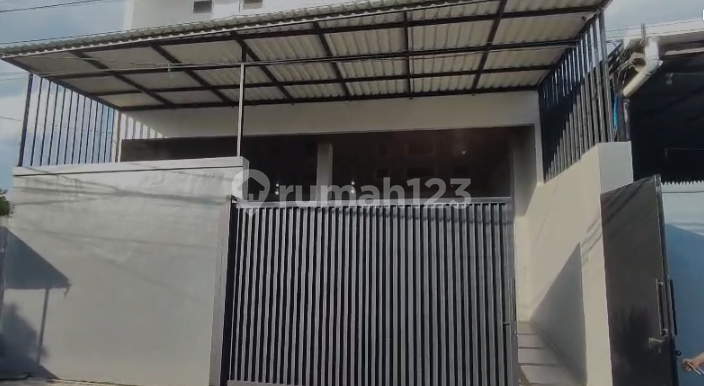 For Rent 3-Story Warehouse Jl. Bulak Simpul Pegadungan Kalideres West Jakarta