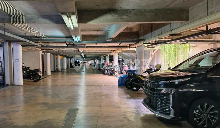 Foresta Business Loft 1 Building Facing Main Boulevard, BSD City 2