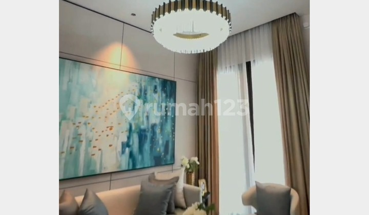 Rumah mewah full furnished, menggunakan material premium dikawasan elite Gading Serpong 2