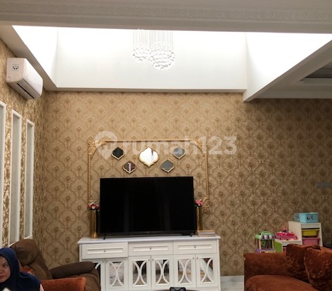 Rumah bagus di jalan peta barat kalideres jakarta barat 4 lantai full 2