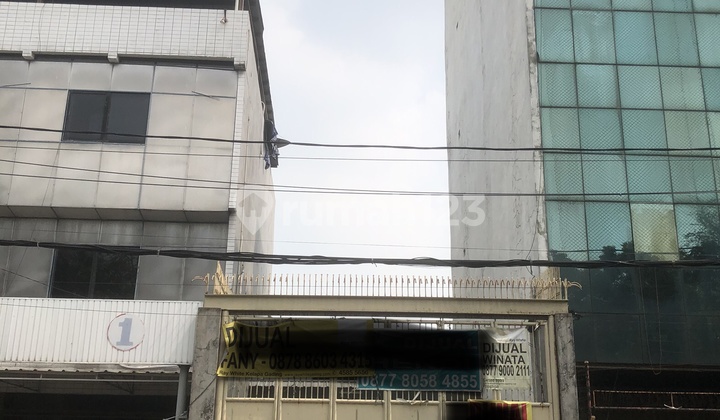 Tanah di cideng barat 1 pinggir jalan raya cideng