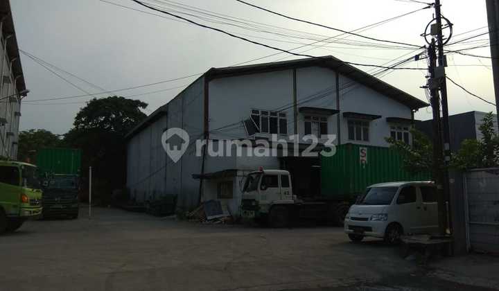 For Sale Warehouse (Corner) Multi-Purpose Alam Sutera - Strategic Location, Tangerang