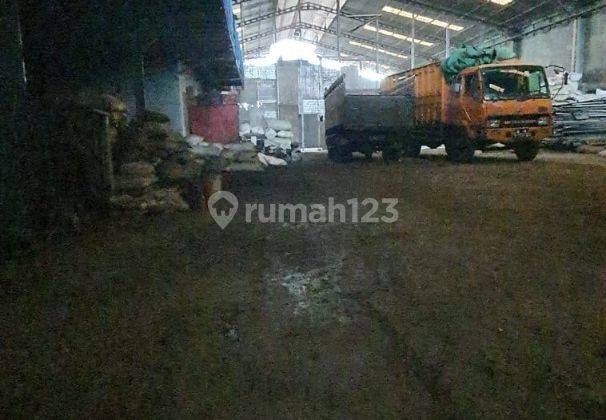 DIJUAL CEPAT Tanah dan Pabrik di Raya Utama Perancis. Luas tanah 9010m. IZIN INDUSTRI 12