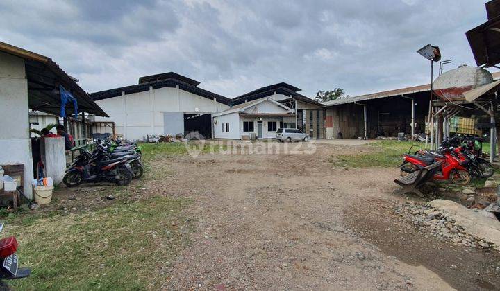 DIJUAL CEPAT Tanah dan Pabrik di Raya Utama Perancis. Luas tanah 9010m. IZIN INDUSTRI 23