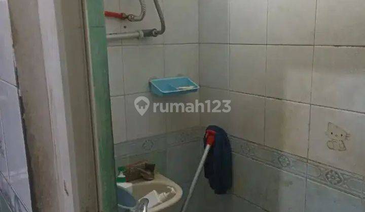 HOT PRICE ! RUMAH 2,5 Lantai di Taman Palem Lestari, JakBar 2