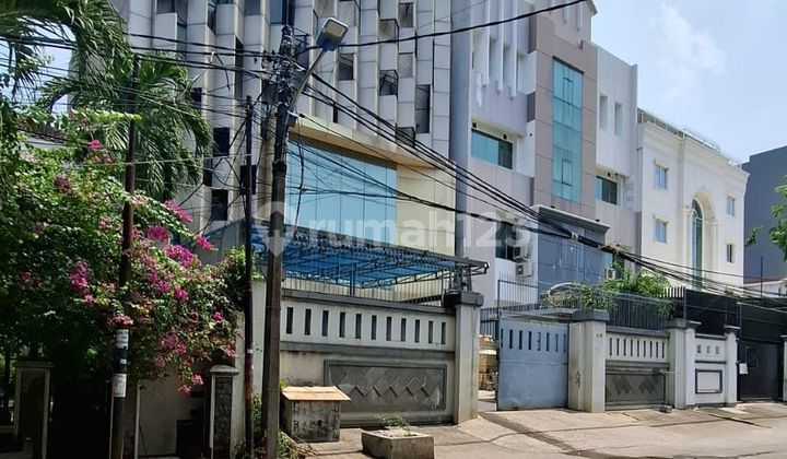 Di Bawah NJOP ! Kantor 6 Lantai & Gudang di Sunter, Jakarta Utara