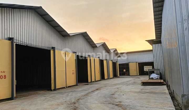 Disewakan Gudang Brand New Strategis di Jelambar, Jakarta Barat Disewakan Gudang Brand New Strategis di Jelambar, Jakarta Barat