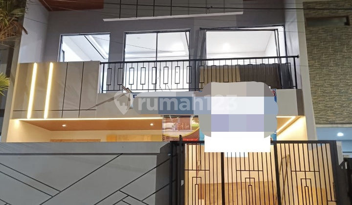 Rumah 3 Lantai Brand New di Taman Palem Lestari, Jakarta Barat
