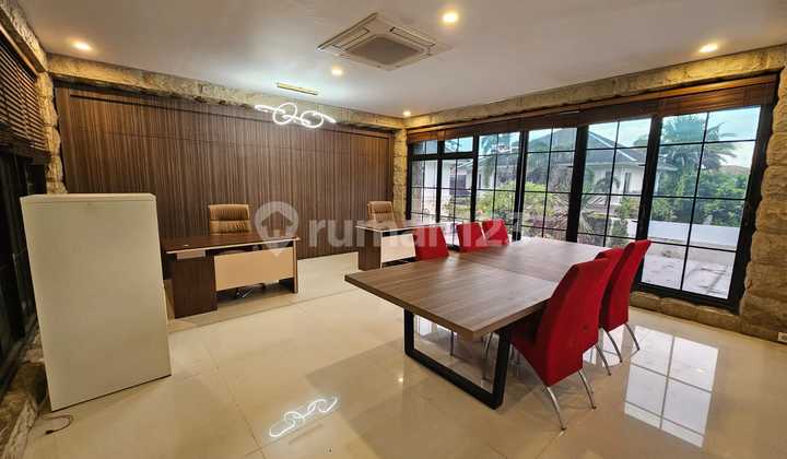 Rumah Mewah 2 Lantai Di Jalan Boulevard Diponegoro - Lippo Karawaci, Tangerang 2