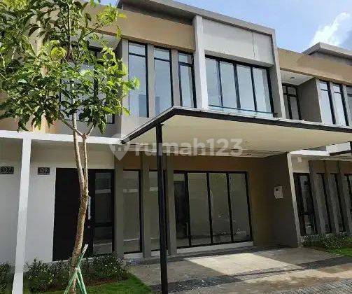 Dijual Rumah 2 Lantai Di Pik 2 - Cluster California 2