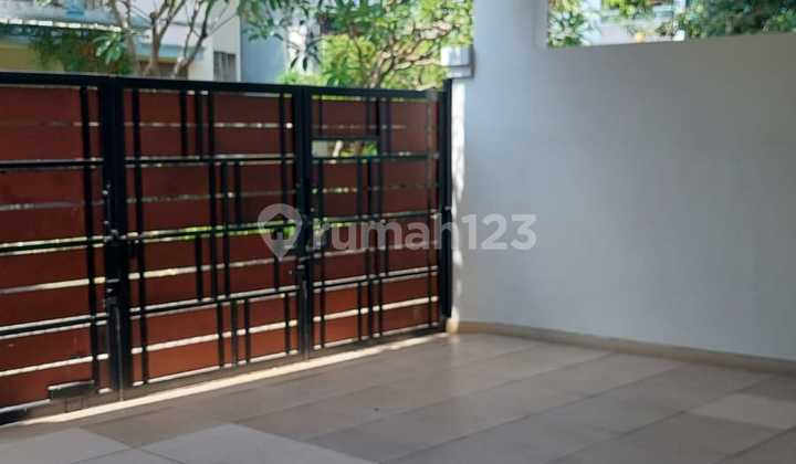 Dijual Rumah Tingkat Minimalis Modern Dimega Kebon Jeruk, Jakarta Barat 2
