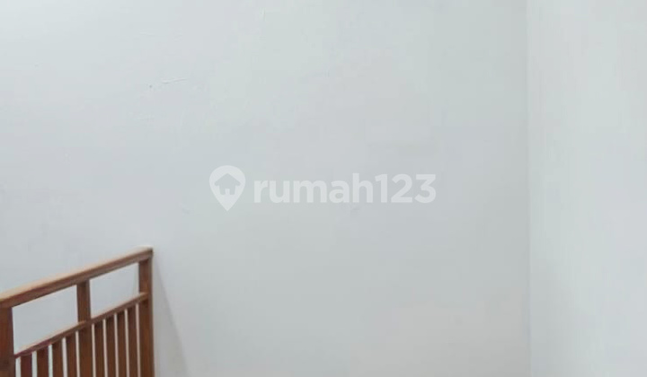 FOR SALE Ready-to-Occupy House with SHM East-Facing in Gading Serpong Sector 1G 2