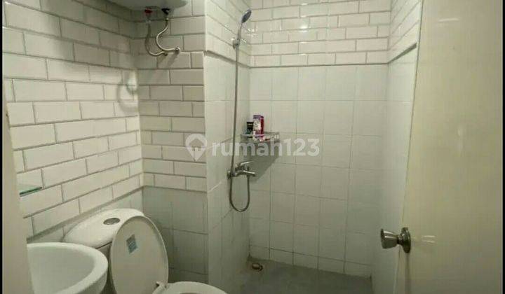 Apartemen 2 Kamar Tidur Bagus Sekali Furnished Grand Asia Afrika 9