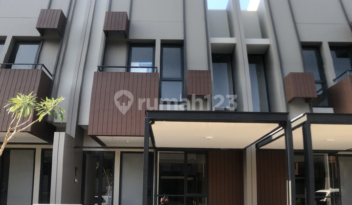 Murah Gres Baru Siap Huni Bsd Invensihaus R Full Furnished 2.5 Lantai