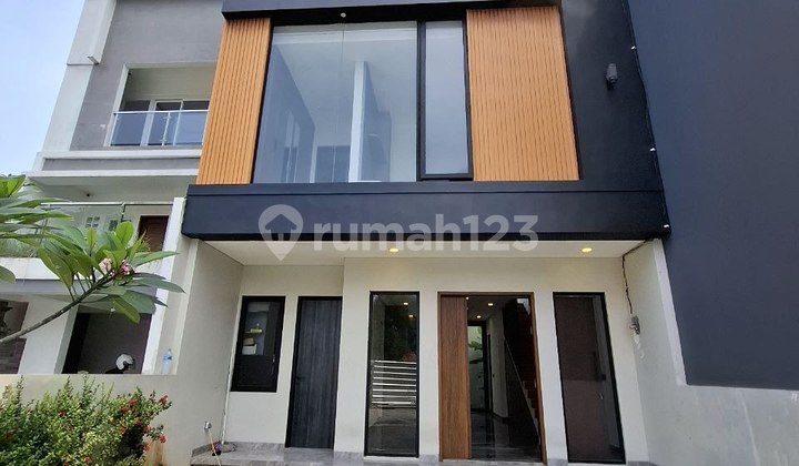 Brand New Rumah Modern 4 LT Ditengah Kota di Fatmawati Cilandak Brand New Rumah Modern 4 LT Ditengah Kota di Fatmawati Cilandak
